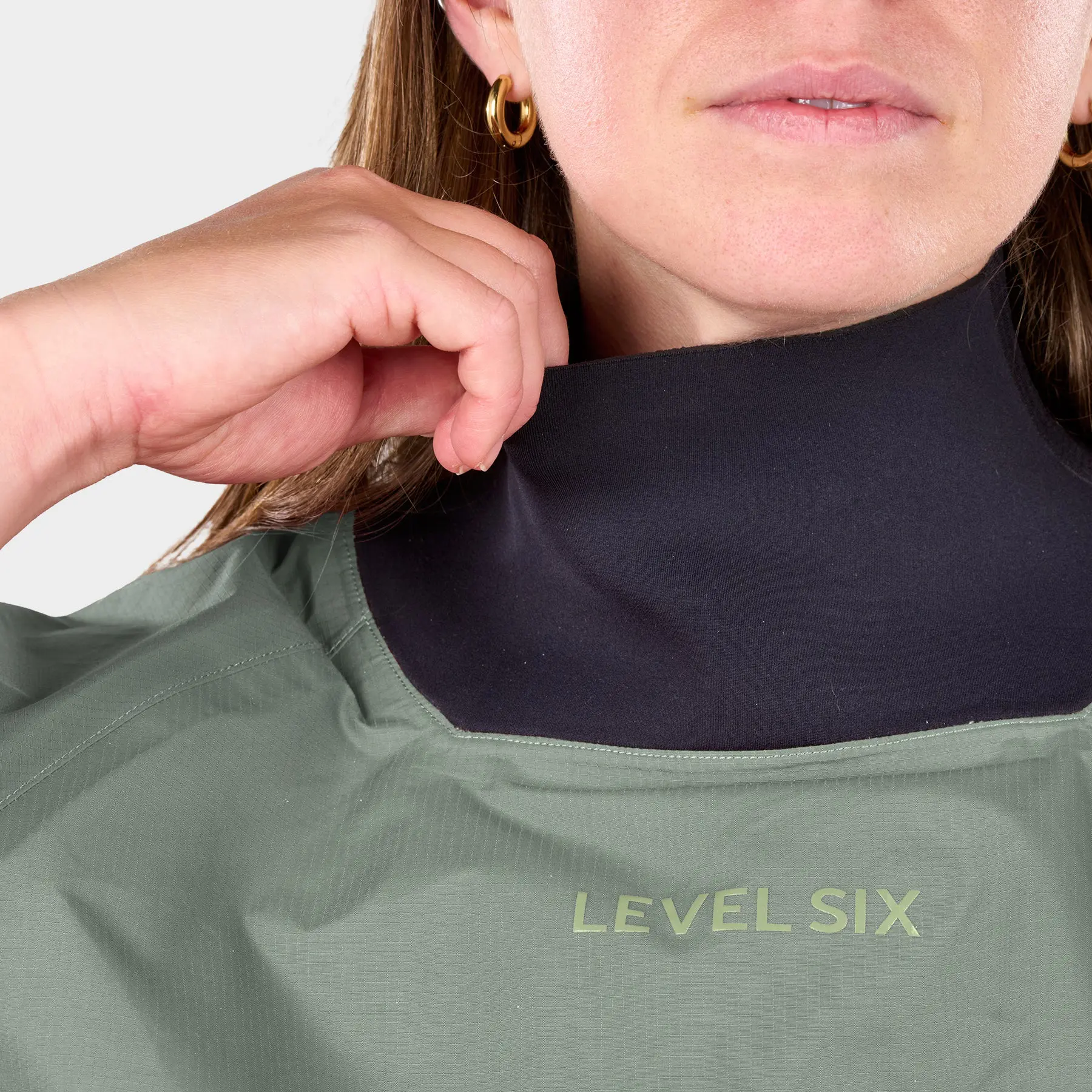 Anorak Level Six Soltice Women’s semi-dry top – Exhaust Lite 7 Anorak Anorak Level Six Soltice Women’s semi-dry top – Exhaust Lite 7